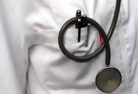 Работодателят ще плаща на първите три дни на болничния на 70%