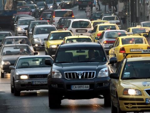 Старите автомобили с по-висока екотакса от 2010 г.