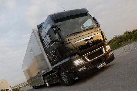 Спират тежкотоварните автомобили през почивните дни до 30 септември