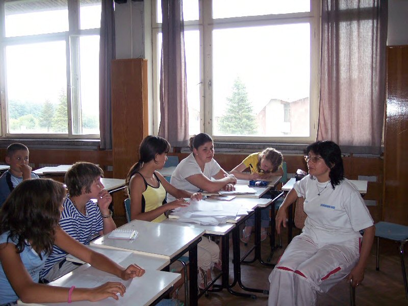 EК призовава европейските GSM оператори да подобрят защитата на децата