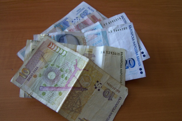 Увеличават се добавките за деца и ученици със специални образователни потребности